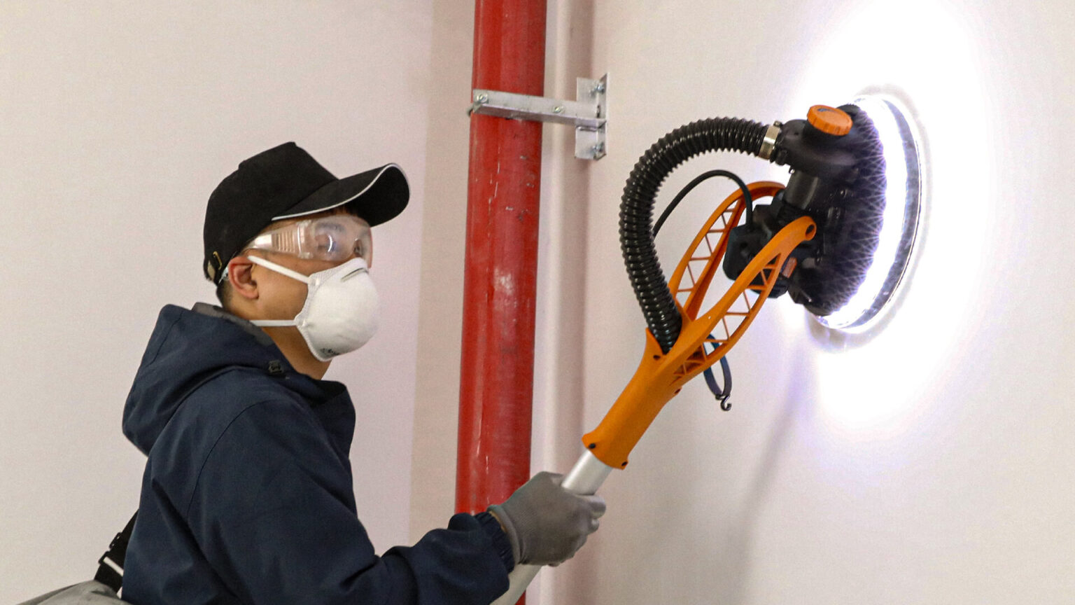 How to Sand Drywall for Professional Results? The Ultimate Guide - MaxXT